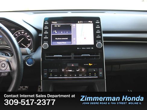 Used 2021 Toyota Avalon XSE image 16