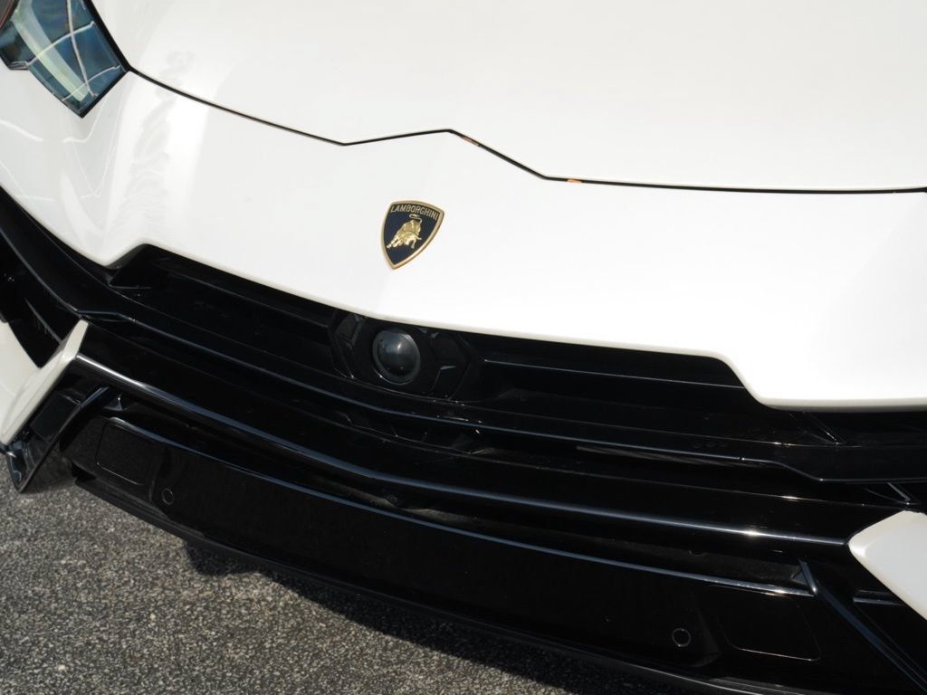 Used 2023 Lamborghini Urus S AWD/4WD image 7