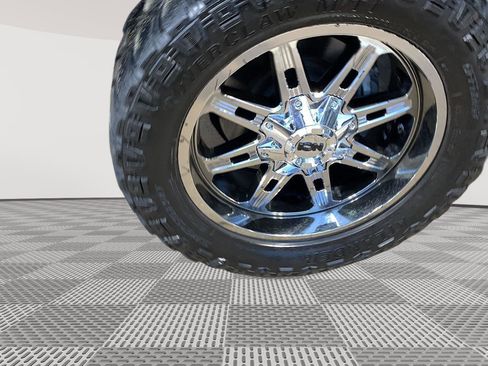 Used 2014 Toyota Tundra Platinum image 22