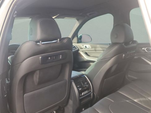 Used 2023 BMW X5 xDrive40i image 7