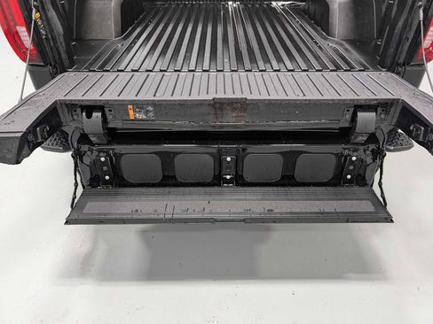 New 2026 GMC Sierra 1500 Denali Ultimate image 9