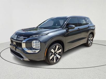 New 2025 Mitsubishi Outlander SEL