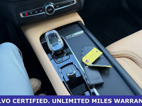 Certified 2024 Volvo XC90 T8 Ultimate w/ Lounge Package AWD/4WD image 30