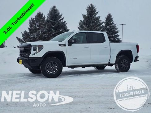 Used 2025 GMC Sierra 1500 AT4X image 1