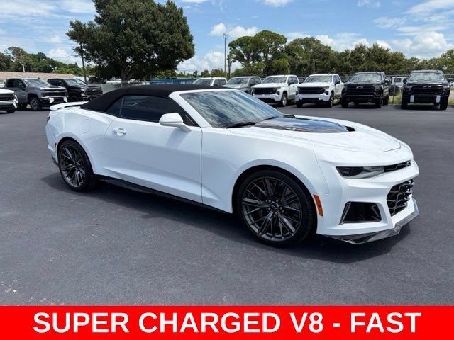 Used 2022 Chevrolet Camaro ZL1 RWD image 1