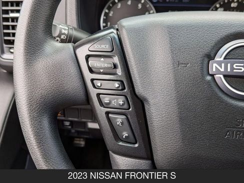 Used 2023 Nissan Frontier S w/ Technology Package RWD image 17