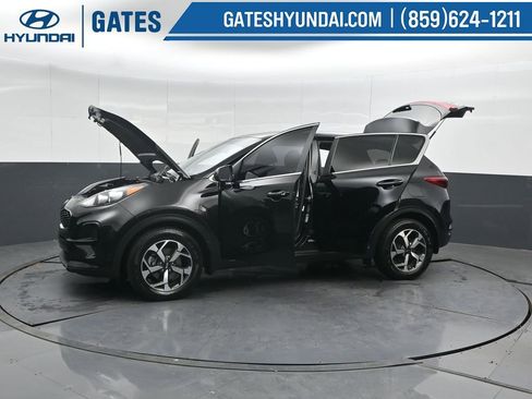 Used 2022 Kia Sportage LX image 52