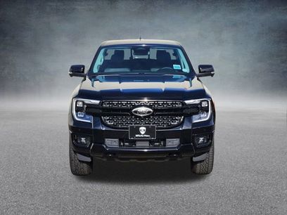 New 2025 Ford Ranger Lariat w/ FX4 Off-Road Package