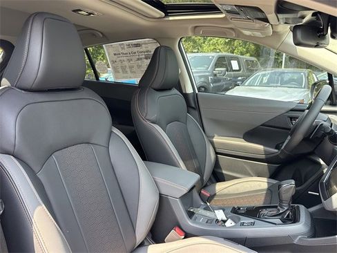 New 2025 Subaru Crosstrek 2.5i Limited image 18