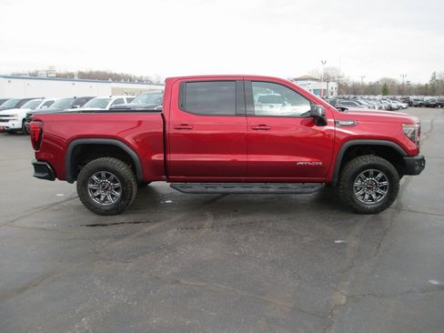 Certified 2025 GMC Sierra 1500 AT4X image 4