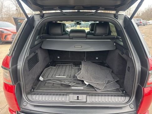 Used 2021 Land Rover Range Rover Sport HST image 40