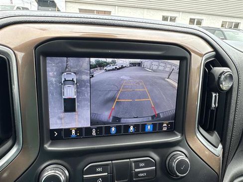 Used 2020 Chevrolet Silverado 2500 High Country w/ Z71 Off-Road Package AWD/4WD image 18