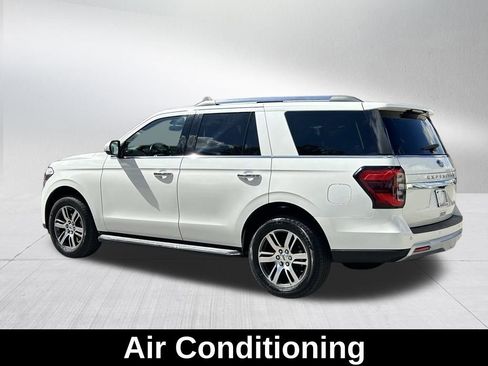 Used 2022 Ford Expedition Limited image 8