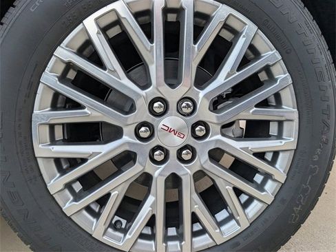 New 2026 GMC Acadia Denali w/ Super Cruise Package image 6