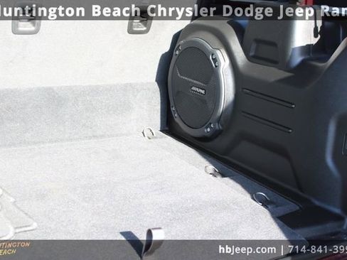 Used 2021 Jeep Wrangler Unlimited Sahara image 49