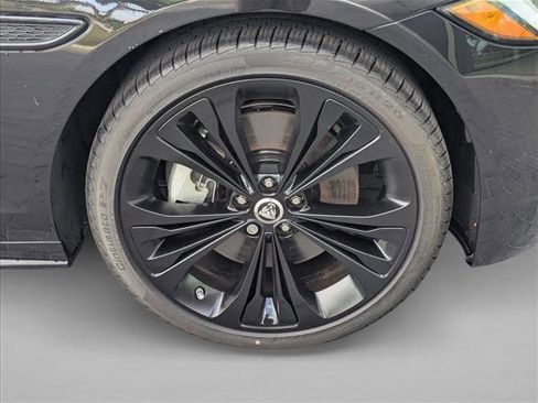 New 2024 Jaguar XF R-Dynamic SE image 9