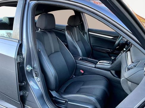 Used 2020 Honda Civic Sport image 21