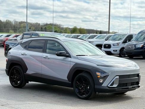 Used 2026 Hyundai Kona SEL Sport FWD image 38