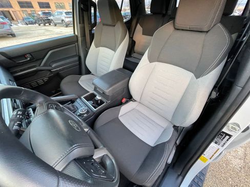 Used 2025 Toyota 4Runner TRD Off-Road image 36