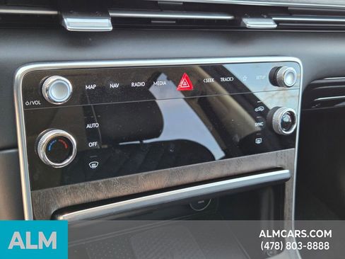 Used 2025 Genesis GV80 3.5T Prestige image 18