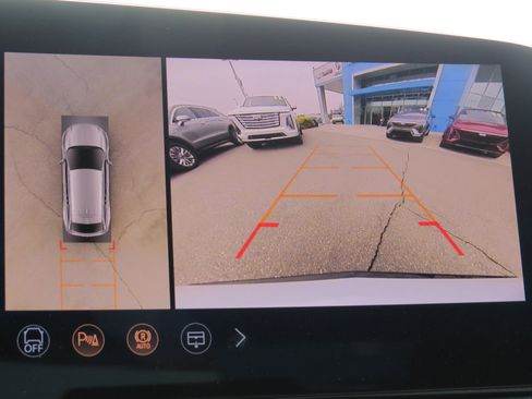 New 2026 Cadillac Optiq Sport 2 w/ LPO, Floor Liner Package image 20