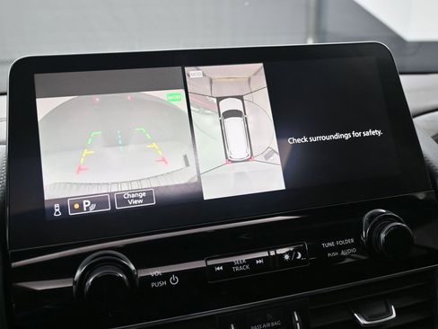 Used 2021 Nissan Armada Platinum w/ Captain's Chairs Package image 15