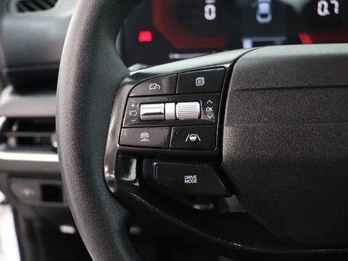 Used 2025 Kia K4 FWD image 21