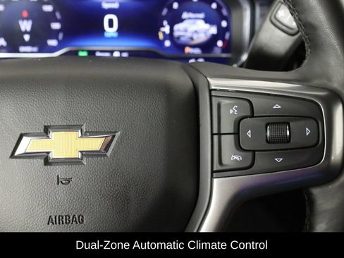 Used 2024 Chevrolet Silverado 1500 LT AWD/4WD image 10