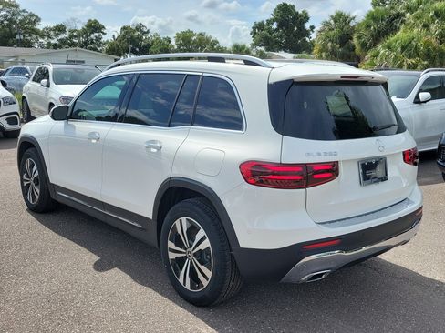 Certified 2026 Mercedes-Benz GLB 250 image 4