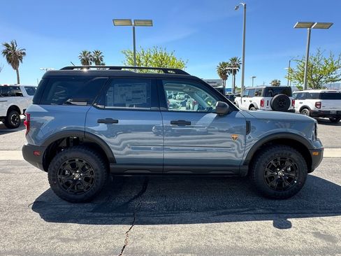 New 2026 Ford Bronco Sport Badlands w/ Sasquatch Badlands Package AWD/4WD image 9