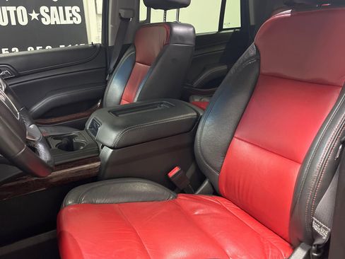 Used 2017 GMC Yukon SLE image 23