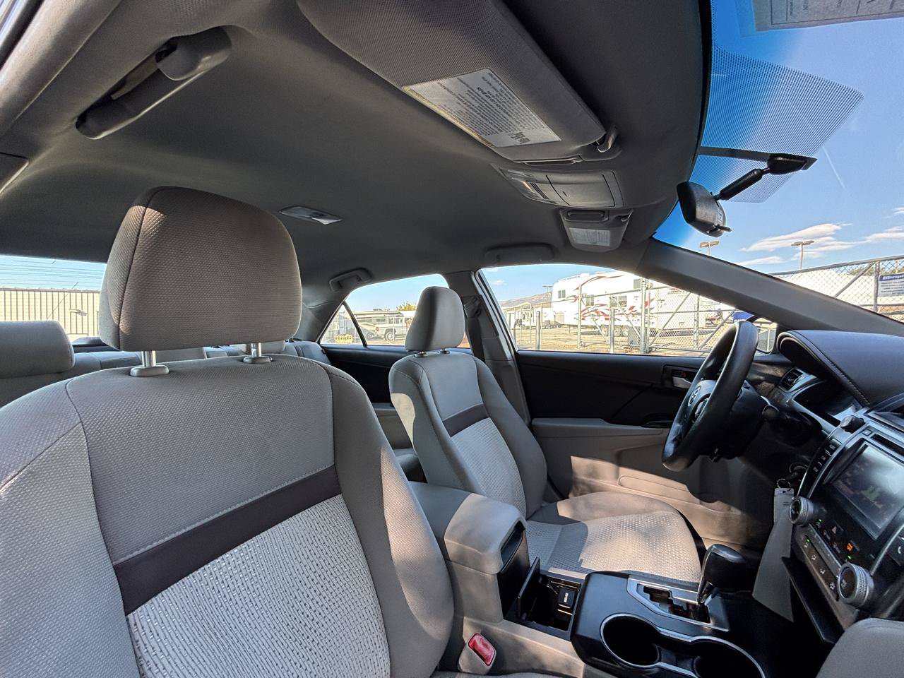 Used 2014 Toyota Camry LE w/ Fleet Convenience Package FWD image 20