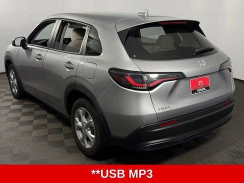 Used 2023 Honda HR-V LX image 6