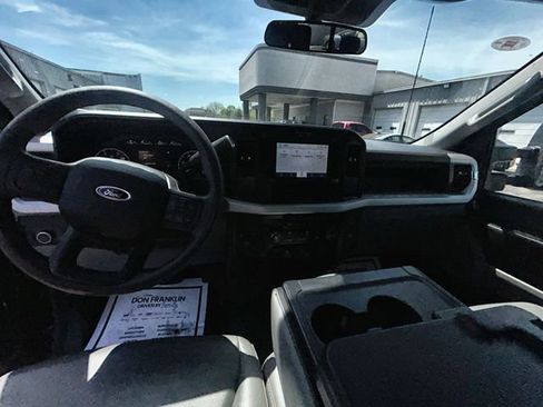Used 2025 Ford F350 XL AWD/4WD image 10