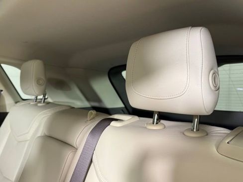 Used 2019 Cadillac XT5 Luxury image 22