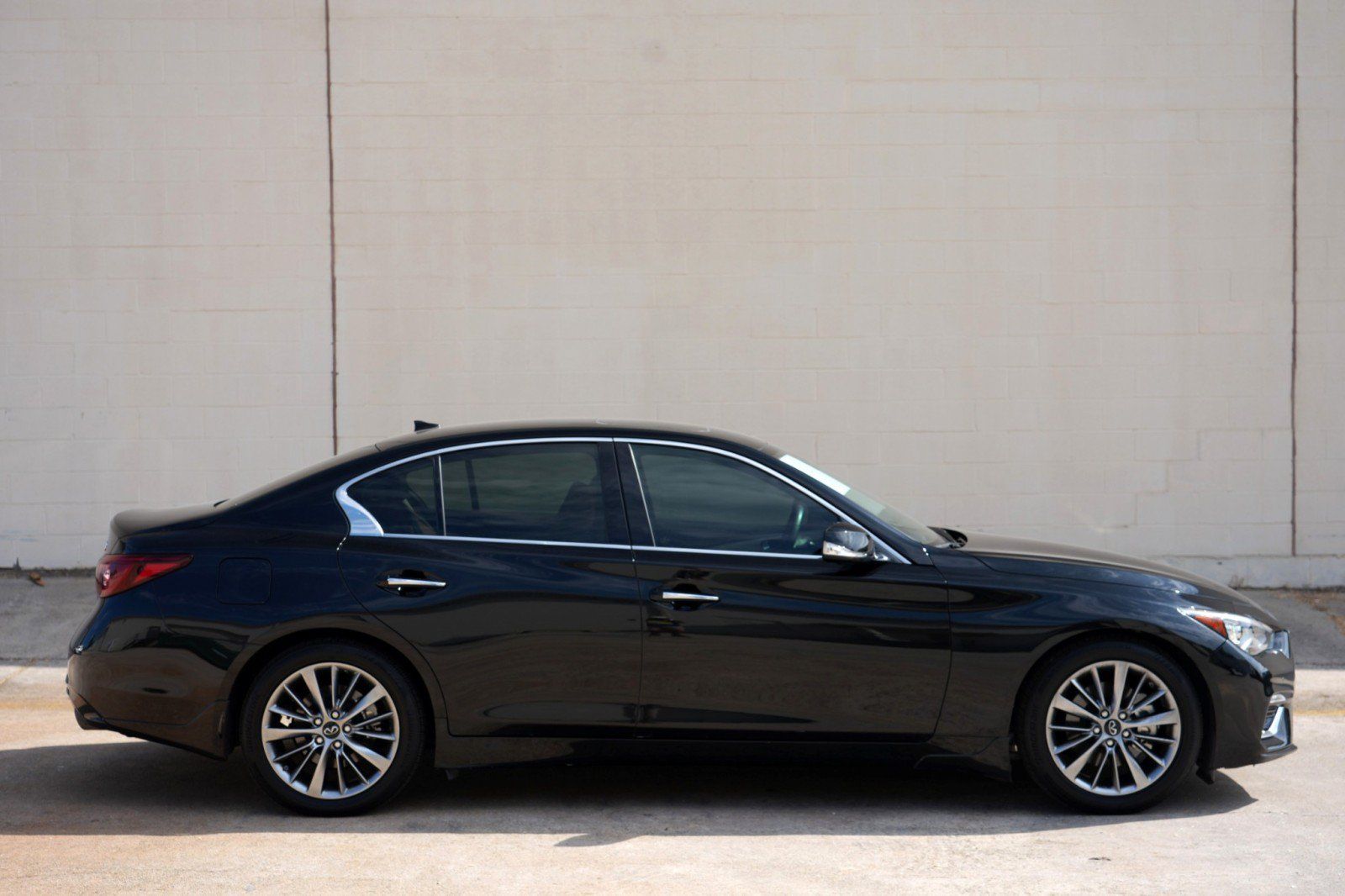Used 2023 INFINITI Q50 Luxe w/ Cargo Package RWD image 55