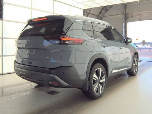 Used 2023 Nissan Rogue SL w/ SL Premium Package AWD/4WD image 4