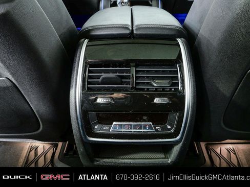Used 2019 BMW X5 xDrive40i w/ M Sport Package AWD/4WD image 19