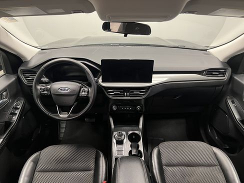 Used 2024 Ford Escape SE image 12