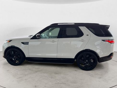 Certified 2025 Land Rover Discovery Dynamic SE AWD/4WD image 7