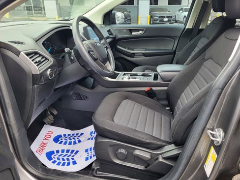 Certified 2022 Ford Edge SE image 19