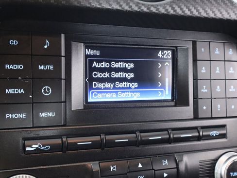 Used 2018 Ford Mustang Coupe image 22