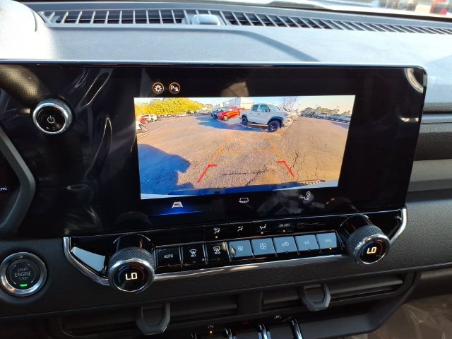 New 2026 Chevrolet Colorado Trail Boss AWD/4WD image 12