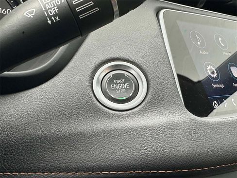 Certified 2022 Cadillac XT4 Sport w/ Enhanced Visibility Package image 26