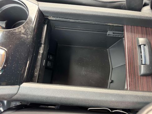Used 2021 Honda Pilot Black Edition image 36