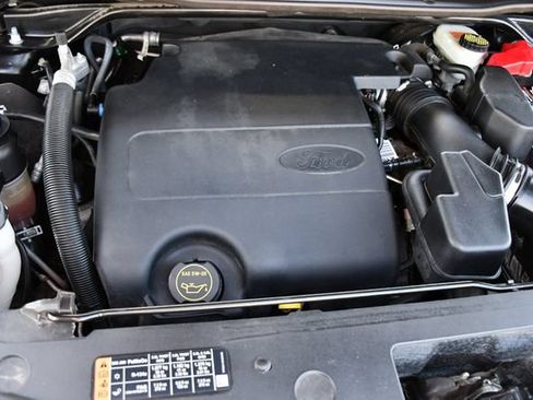 Used 2016 Ford Explorer Limited w/ Equipment Group 301A AWD/4WD image 25