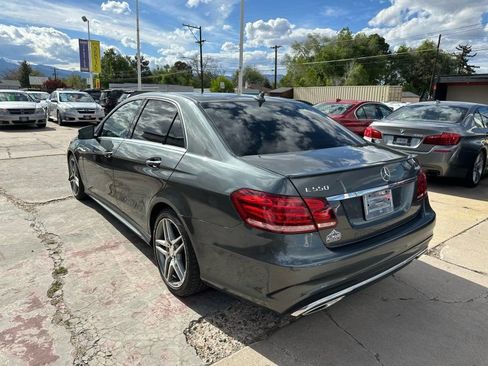 Used 2014 Mercedes-Benz E 550 4MATIC Sedan image 5