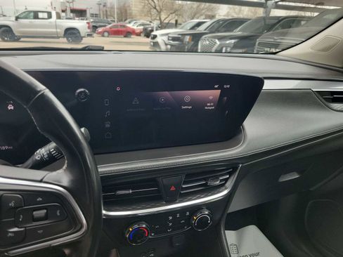 Used 2024 Buick Encore GX Preferred w/ Comfort Package image 16