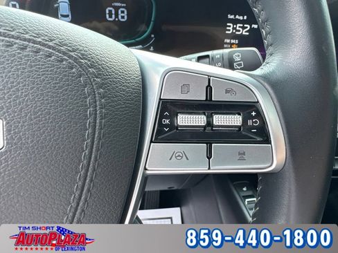 Used 2025 Kia Telluride S FWD image 19
