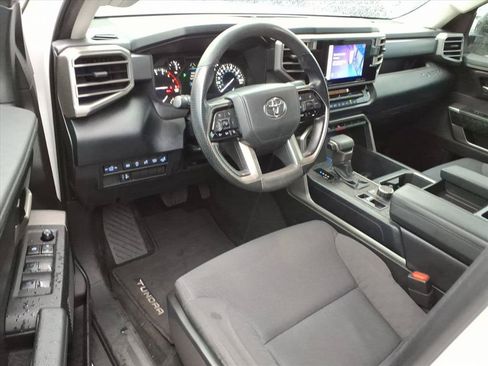 Used 2023 Toyota Tundra SR5 w/ SR5 Convenience Package AWD/4WD image 14